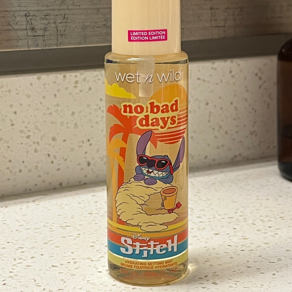 Wet n Wild Lilo & Stitch Setting Spray
